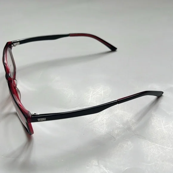 Levis Rectangular Eye Frames - Picture 3 of 9
